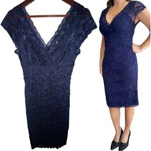 MARINA Dress Blue Sequin Lace V Neck Short Sleeve Bodycon Stretch Size 2